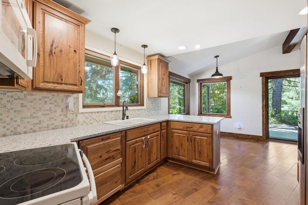 17118 North Dunn Road Mead, WA 99021 - Photo 8 of 50