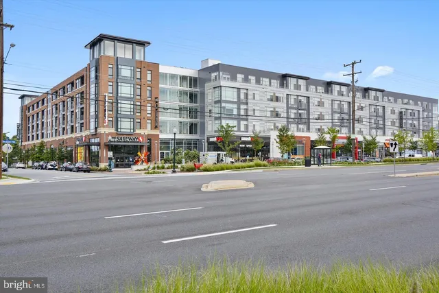 $233,500 | 12207 Braxfield Court, Unit 53, Rockville, MD 20852