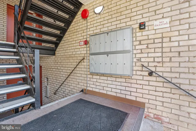 $233,500 | 12207 Braxfield Court, Unit 53, Rockville, MD 20852