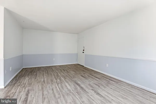 wooden floor in a room