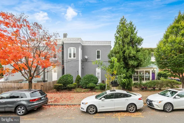 $2,900 | 1101 C Street Northeast, Unit B, Washington, DC 20002
