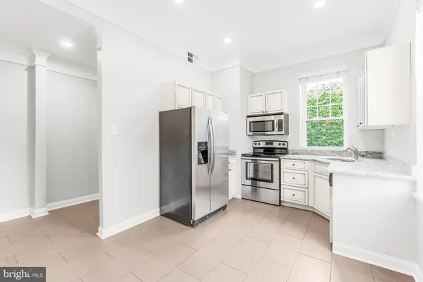 $2,900 | 1101 C Street Northeast, Unit B, Washington, DC 20002