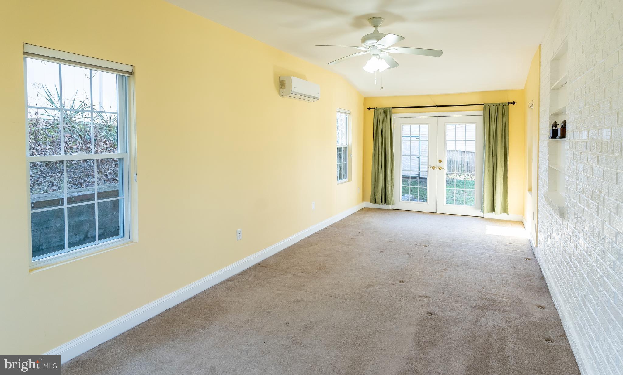 9912 Sidney Road Silver Spring, MD 20901 - Photo 6 of 28 Family Room addition w/Access to Deck & Patio