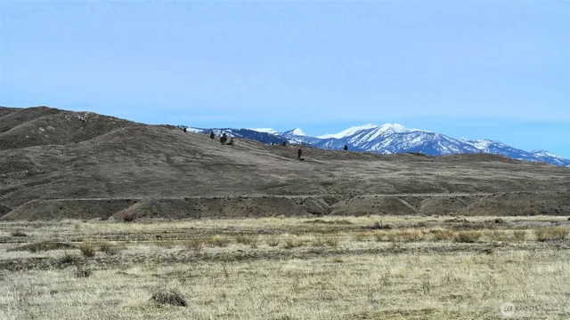 $79,500 | 4 Brook Trout Lane, Pateros, WA 98846