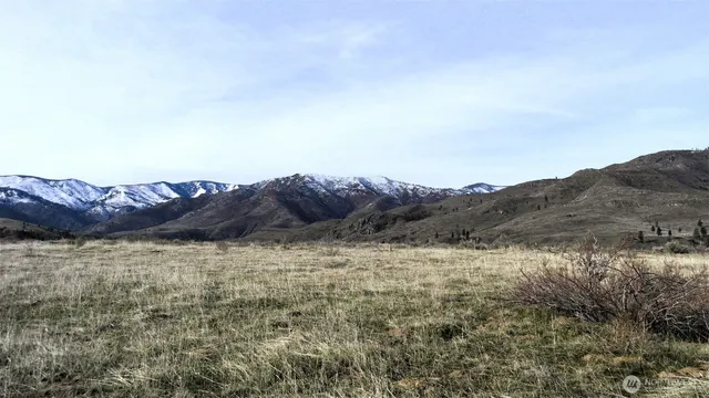 $79,500 | 4 Brook Trout Lane, Pateros, WA 98846