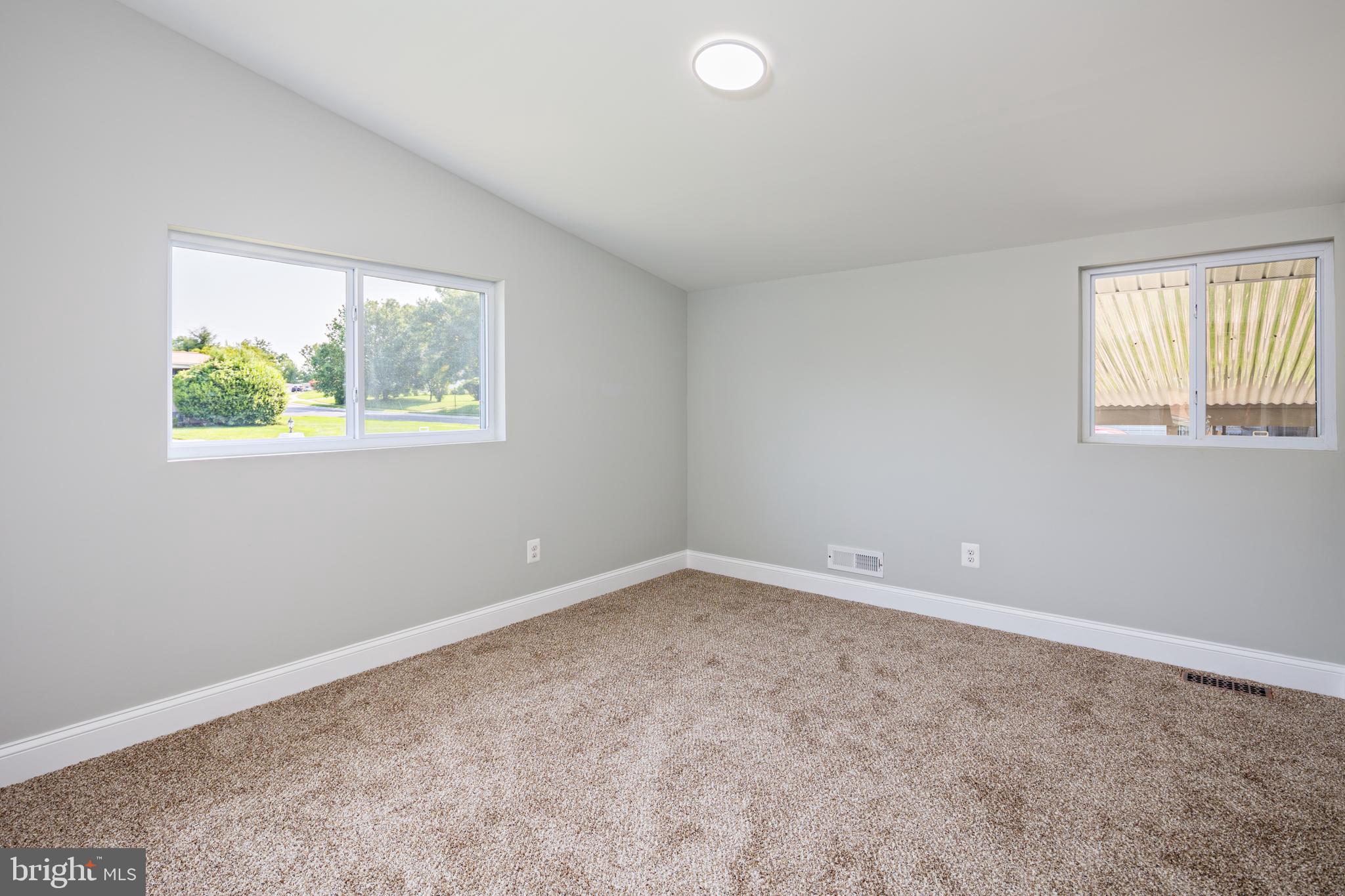 4763 Bonnie Brae Road Pikesville, MD 21208 - Photo 15 of 46
