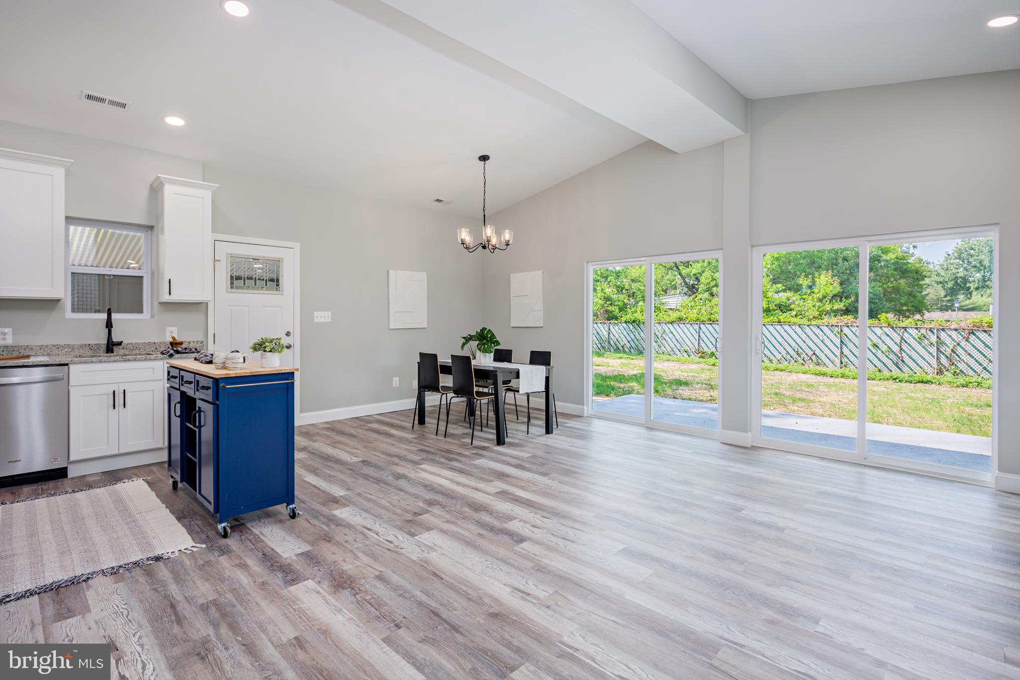4763 Bonnie Brae Road Pikesville, MD 21208 - Photo 8 of 46