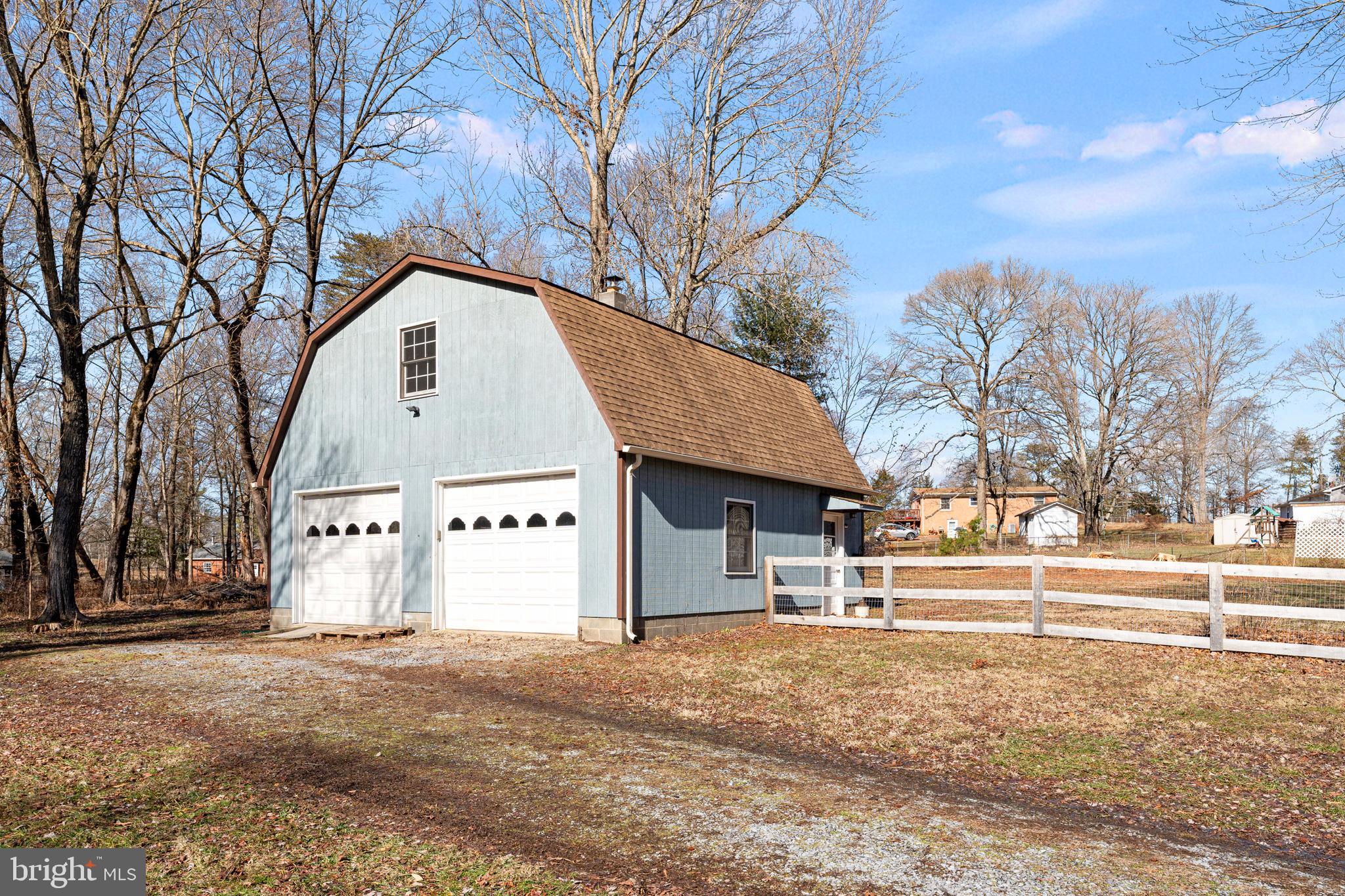 9576 Meetze Road Midland, VA 22728 - Photo 2 of 34 Oversize Garage w Loft & Workbench