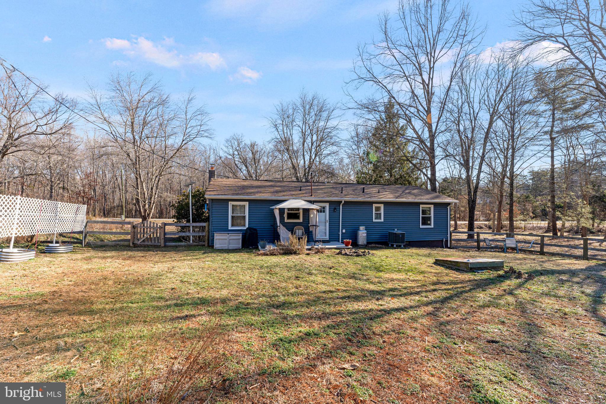 9576 Meetze Road Midland, VA 22728 - Photo 28 of 34 Large Backyard