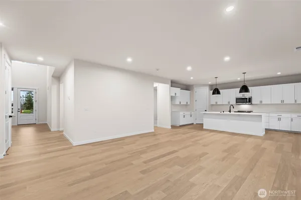 $824,950 | 7165 (lot 8) 91st Street East, Puyallup, WA 98371