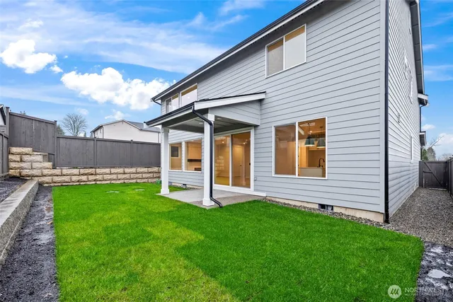 $849,950 | 7165 (lot 8) 91st Street East, Puyallup, WA 98371