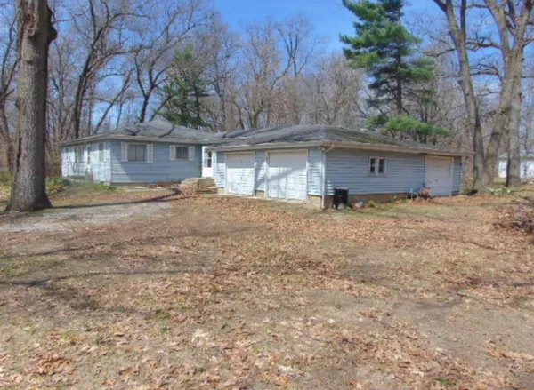31646 Wells Street, Dowagiac, MI 49047