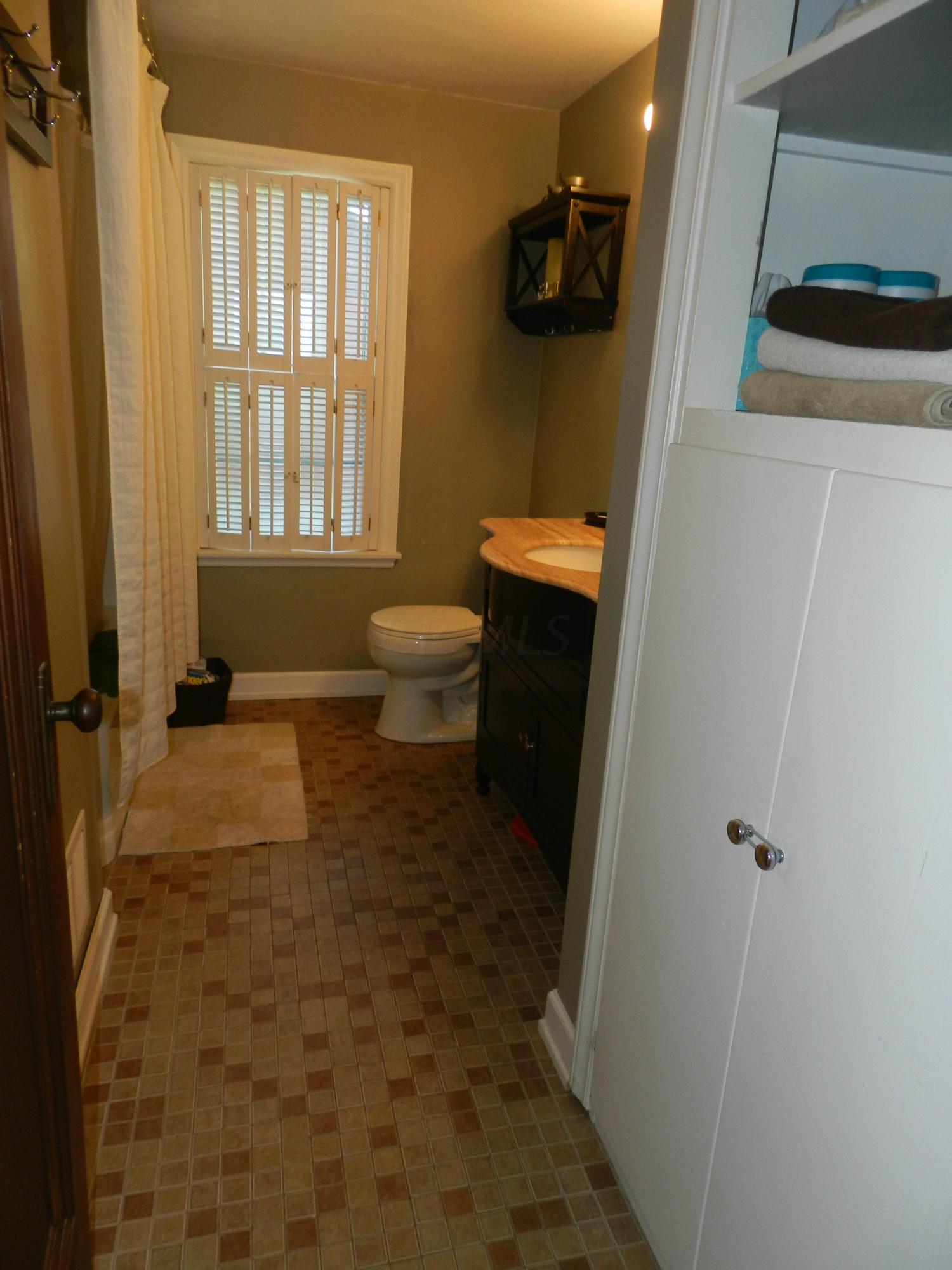 62 Erie Road Columbus, OH 43214 - Photo 24 of 31 Gallery Image 24