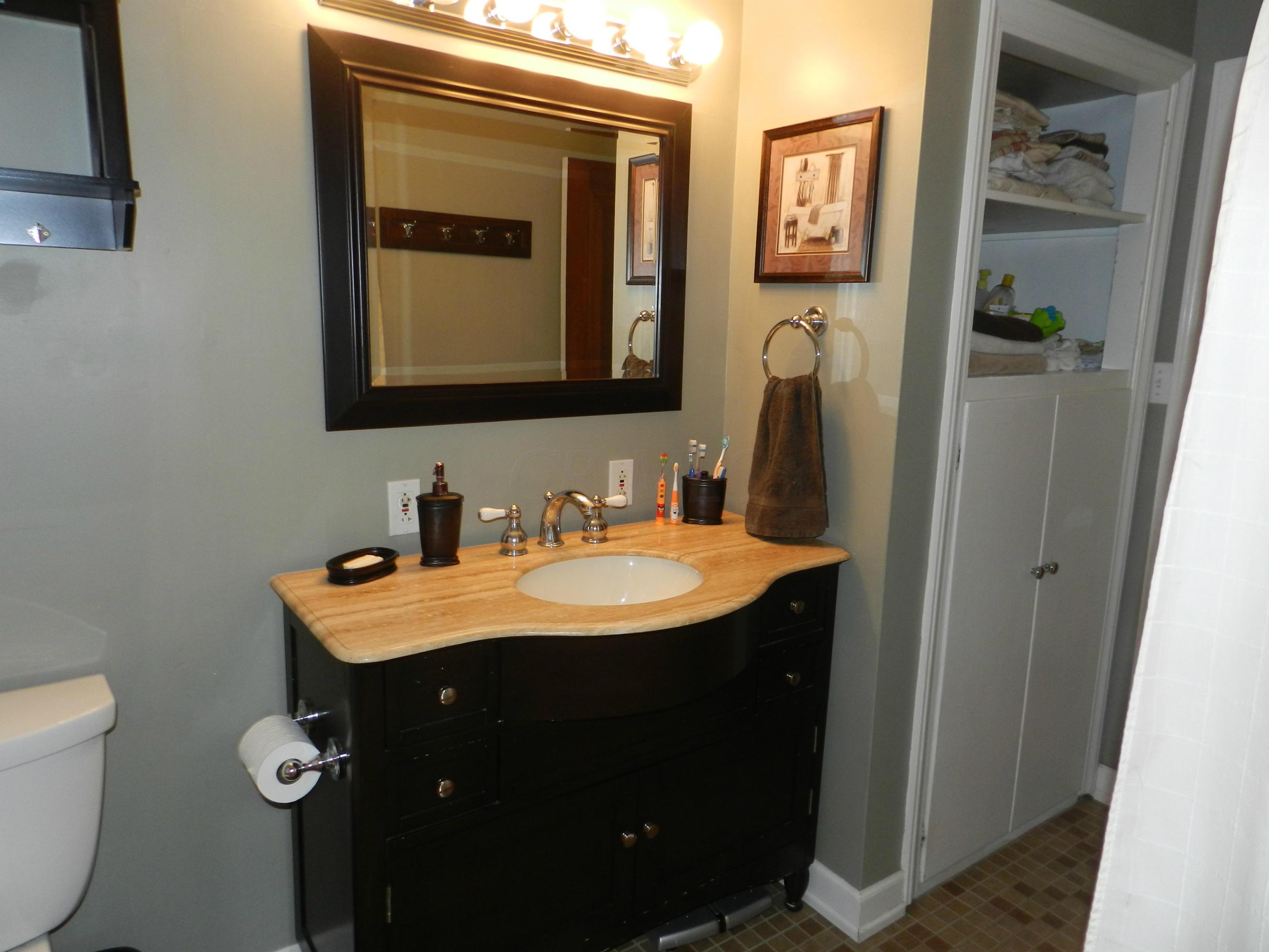 62 Erie Road Columbus, OH 43214 - Photo 25 of 31 Gallery Image 25