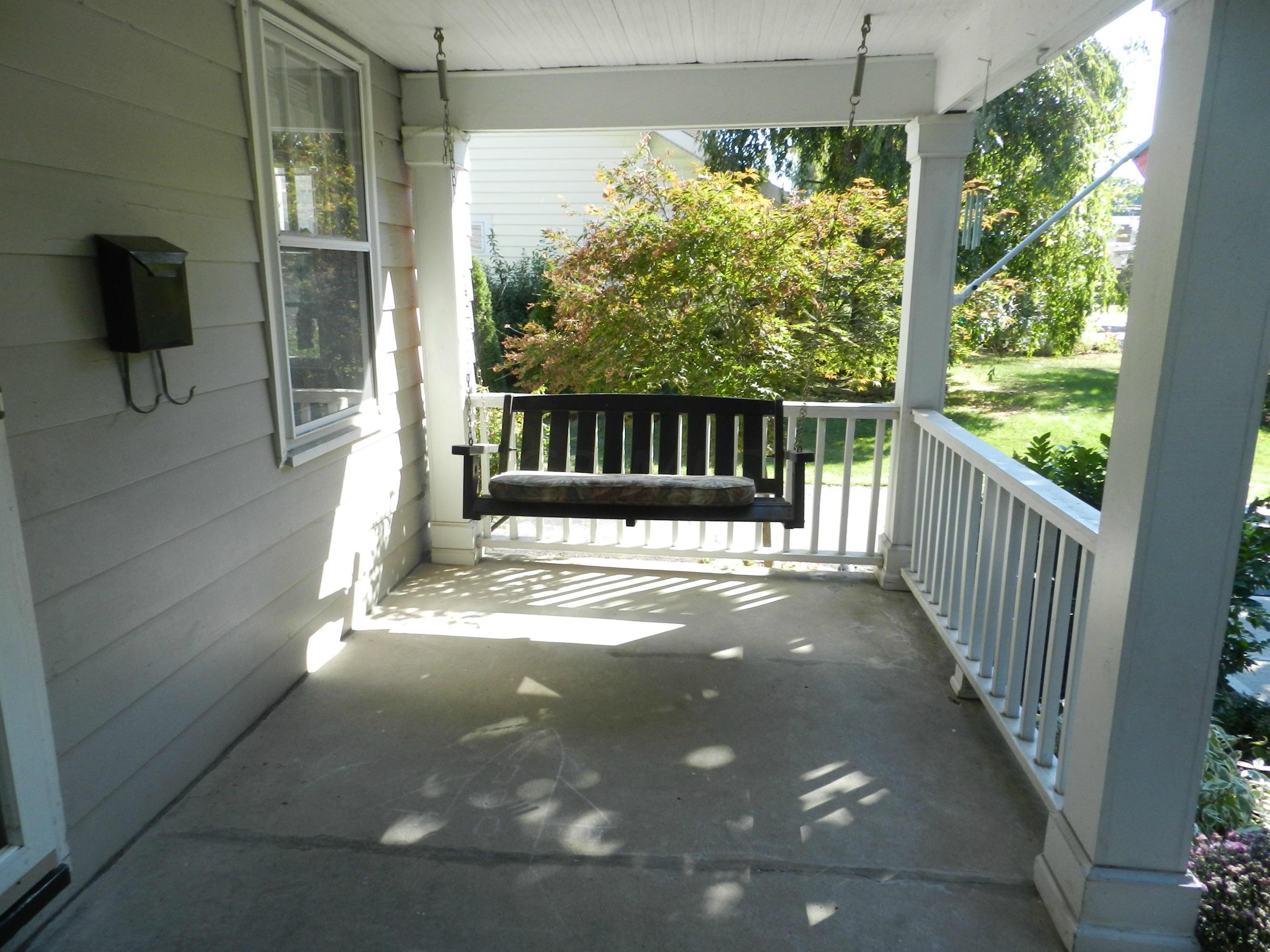 62 Erie Road Columbus, OH 43214 - Photo 8 of 31 Gallery Image 8