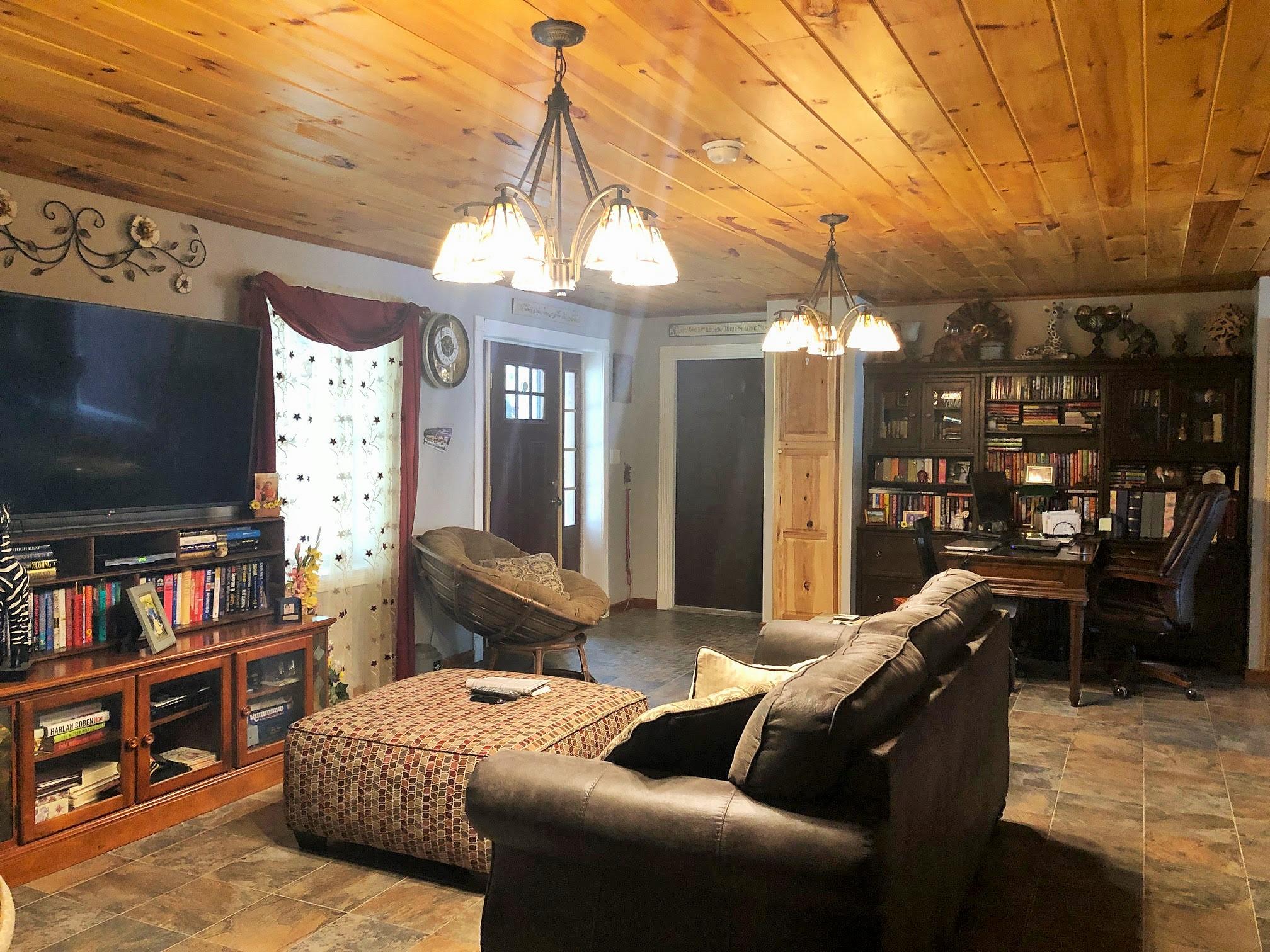 554 Cook Road Carmel, ME 04419 - Photo 12 of 34 Living Room