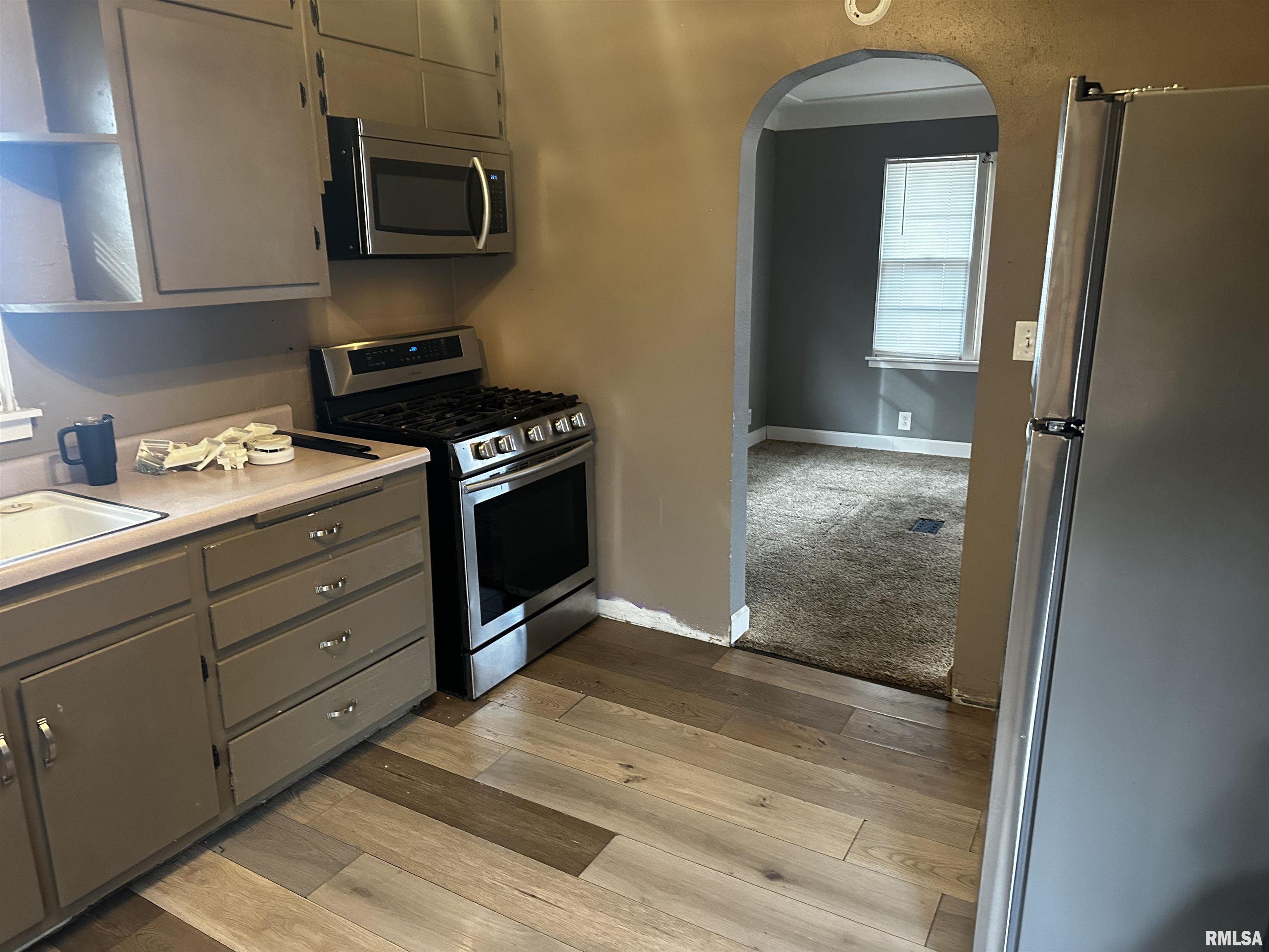 300 South Street Pekin, IL 61554 - Photo 12 of 18