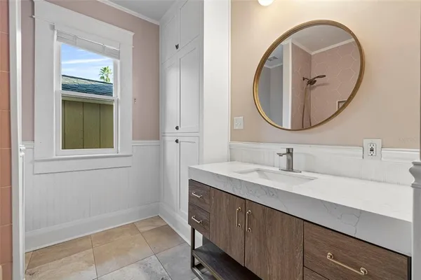 $3,500 | 5709 North Suwanee Avenue, Tampa, FL 33604