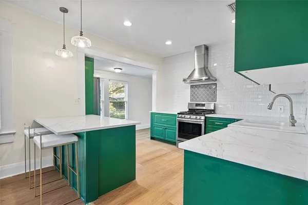 $3,500 | 5709 North Suwanee Avenue, Tampa, FL 33604