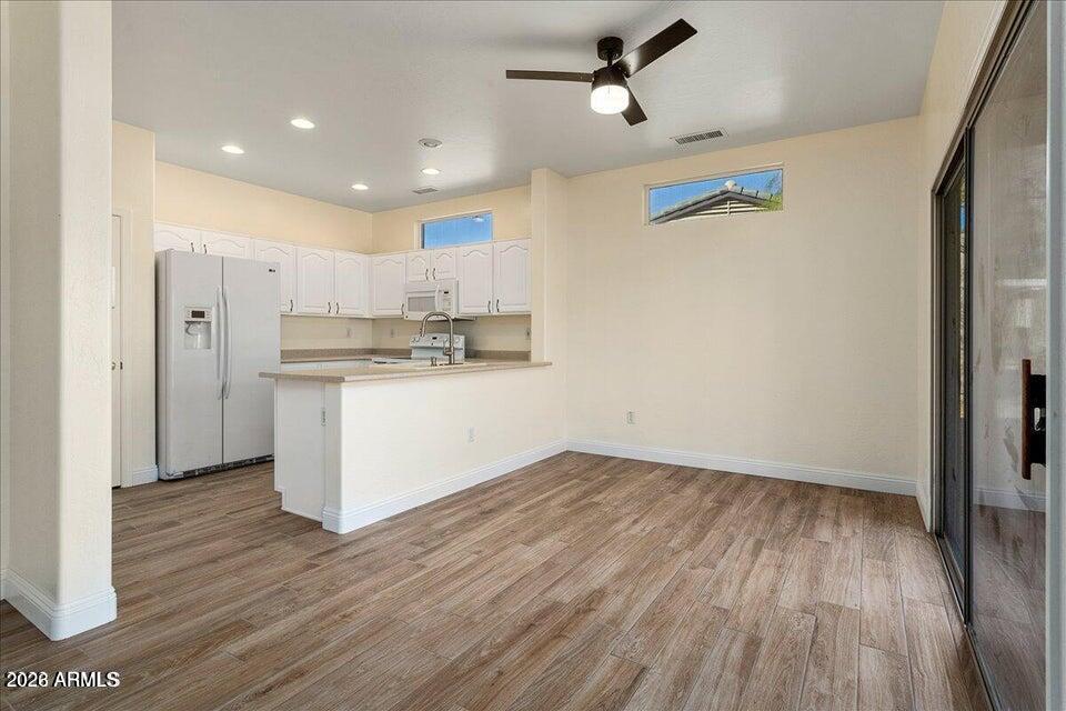 15066 West Cactus Ridge Way Surprise, AZ 85374 - Photo 16 of 30 Kitchen DR 15066 W Cactus Ridge Wy