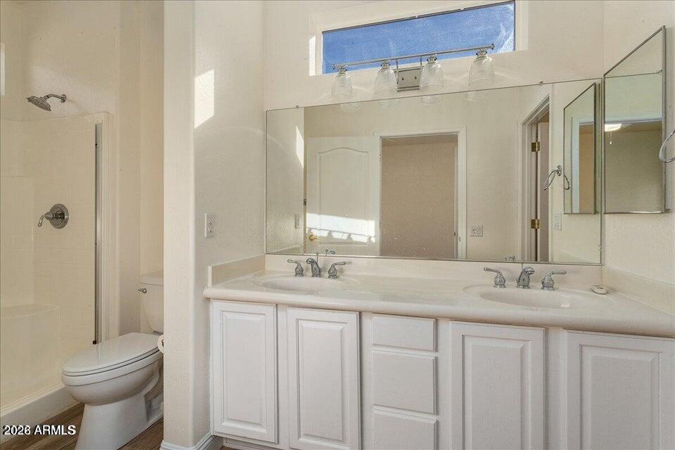 15066 West Cactus Ridge Way Surprise, AZ 85374 - Photo 27 of 30 Primary Bath 15066 W Cactus Ridge Wy
