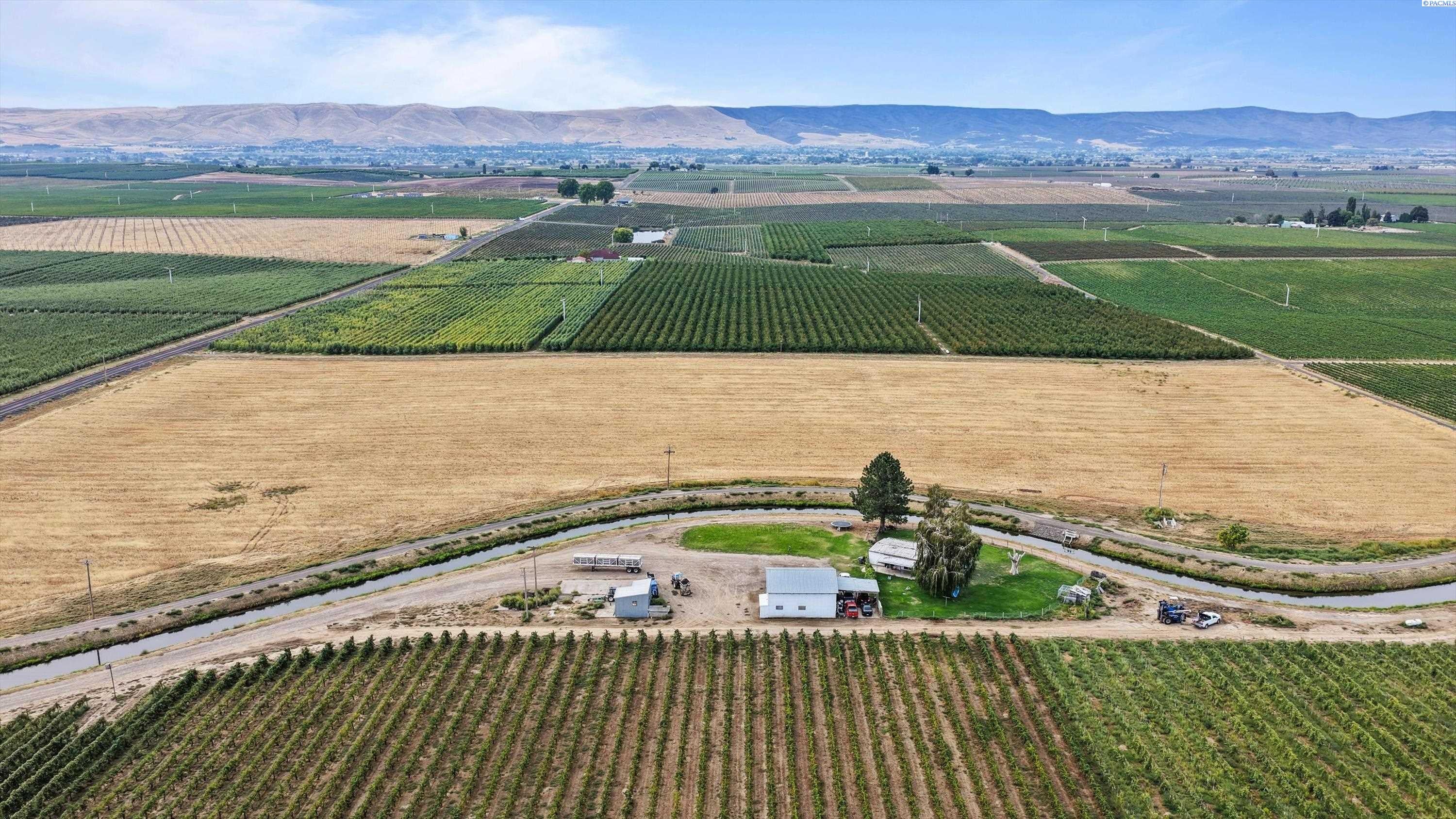 46608 North Gap Road Prosser, WA 99350 - Photo 2 of 11 Gallery Image 2