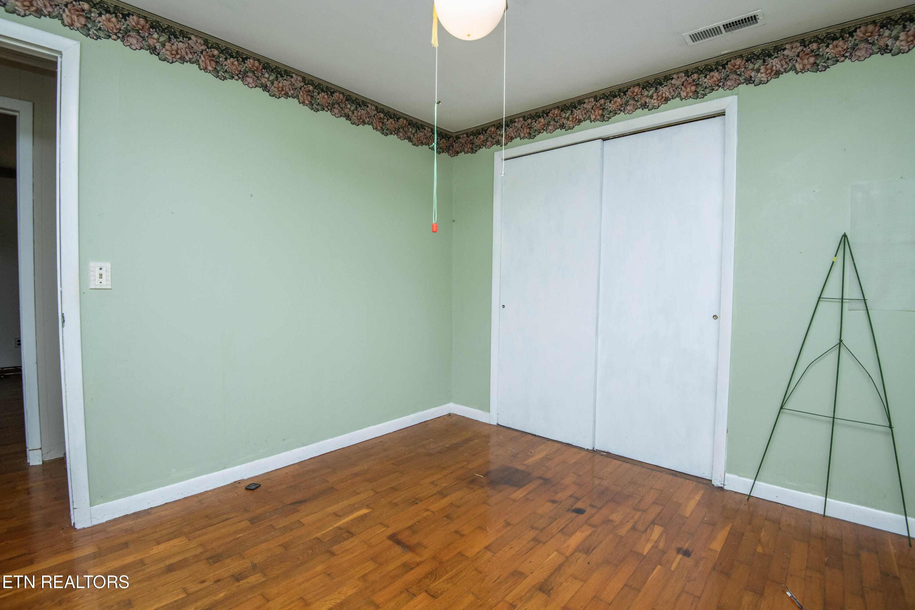 180 Bernard Road Sweetwater, TN 37874 - Photo 54 of 58 third bed
