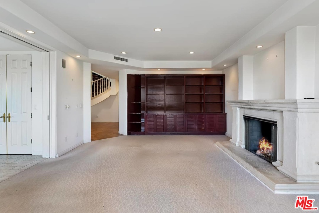 12623 Promontory Road Los Angeles, CA 90049 - Photo 11 of 44 Gallery Image 11