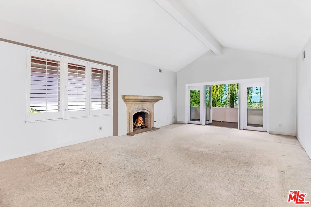 12623 Promontory Road Los Angeles, CA 90049 - Photo 21 of 44 Gallery Image 21