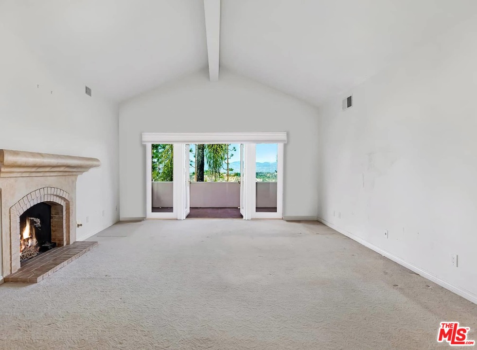 12623 Promontory Road Los Angeles, CA 90049 - Photo 22 of 44 Gallery Image 22