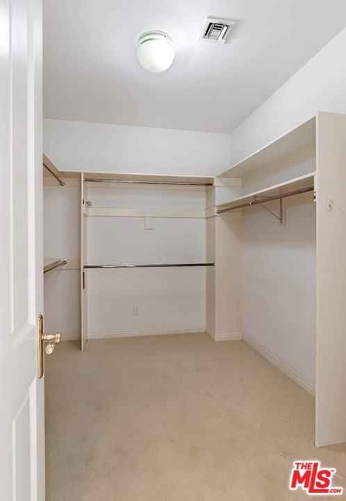 12623 Promontory Road Los Angeles, CA 90049 - Photo 25 of 44 Gallery Image 25