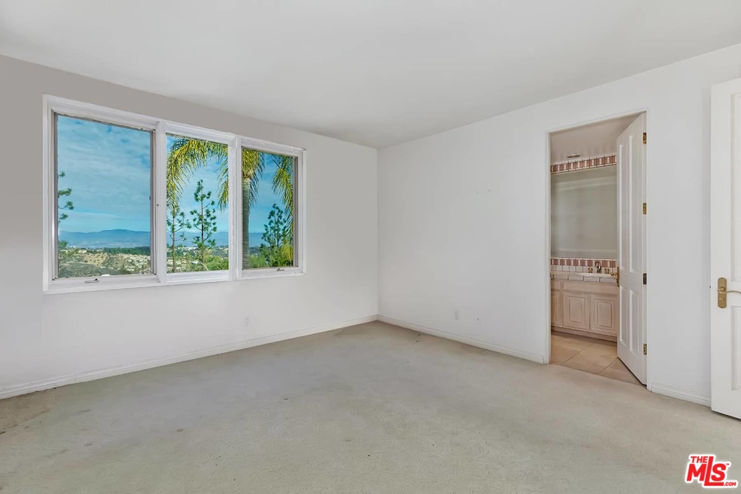 12623 Promontory Road Los Angeles, CA 90049 - Photo 33 of 44 Gallery Image 33