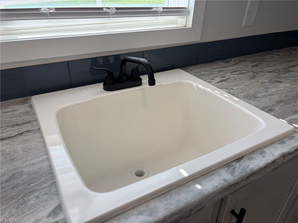 105 Luffman Road Ronda, NC 28670 - Photo 17 of 20 Gallery Image 17