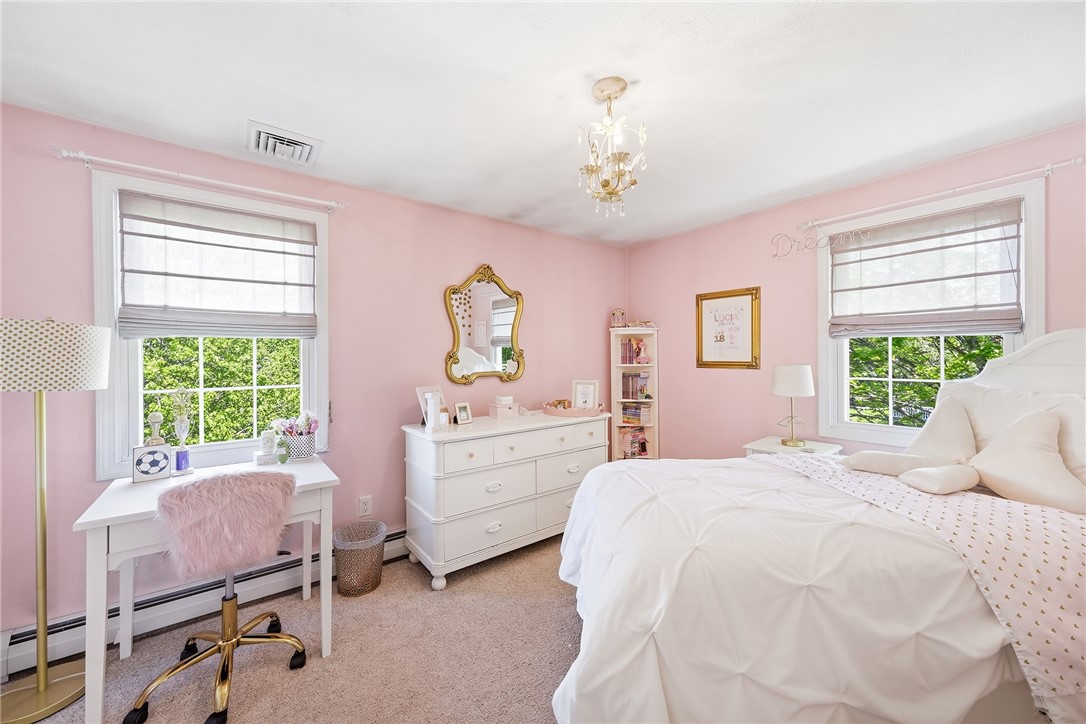 239 Abbott Run Valley Road Cumberland, RI 02864 - Photo 19 of 46