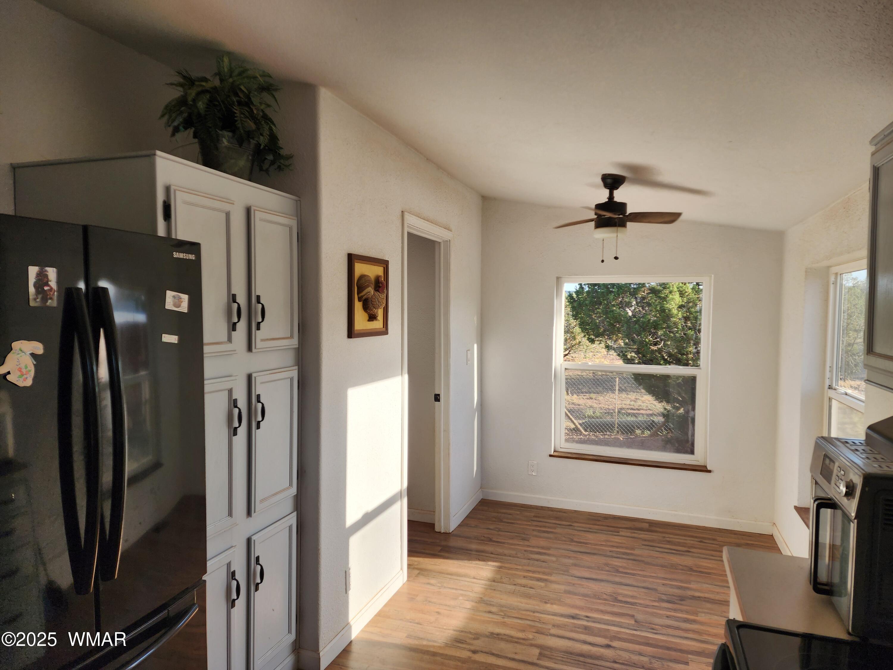 4392 Appaloosa Road Snowflake, AZ 85937 - Photo 8 of 21 Dining Area