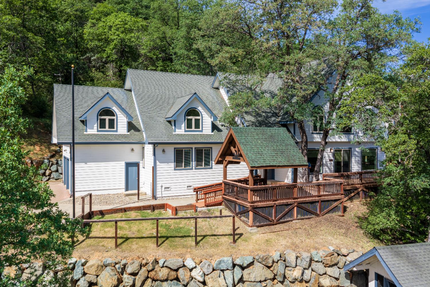 2213 Old Toll Road Placerville, CA 95667 - Photo 60 of 77 an aerial view of a house with swimming pool and sitting area