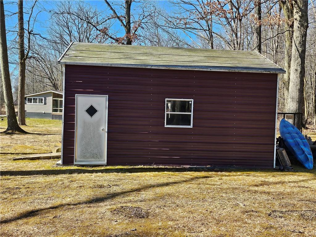 139 Sunset Road Grove City, PA 16127 - Photo 9 of 48 a front view of a house