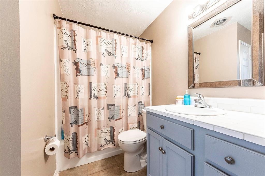 10424 Belfast Road La Porte, TX 77571 - Photo 3 of 22