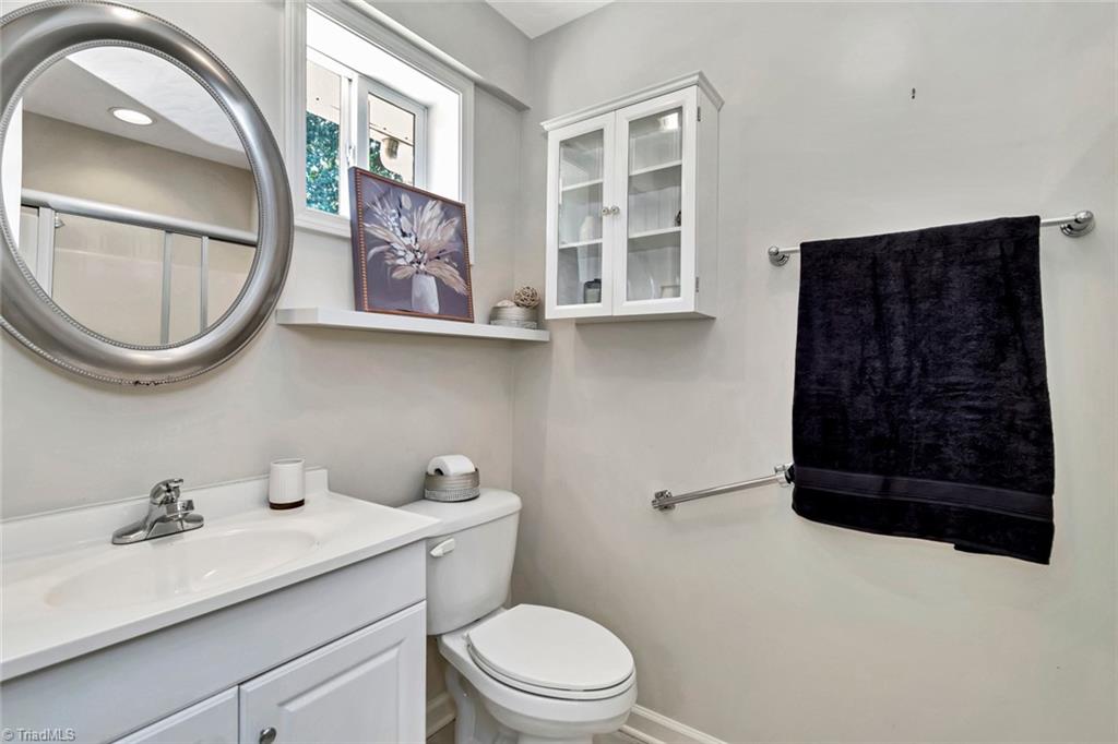 3239 Windy Ridge Road North Wilkesboro, NC 28659 - Photo 19 of 45