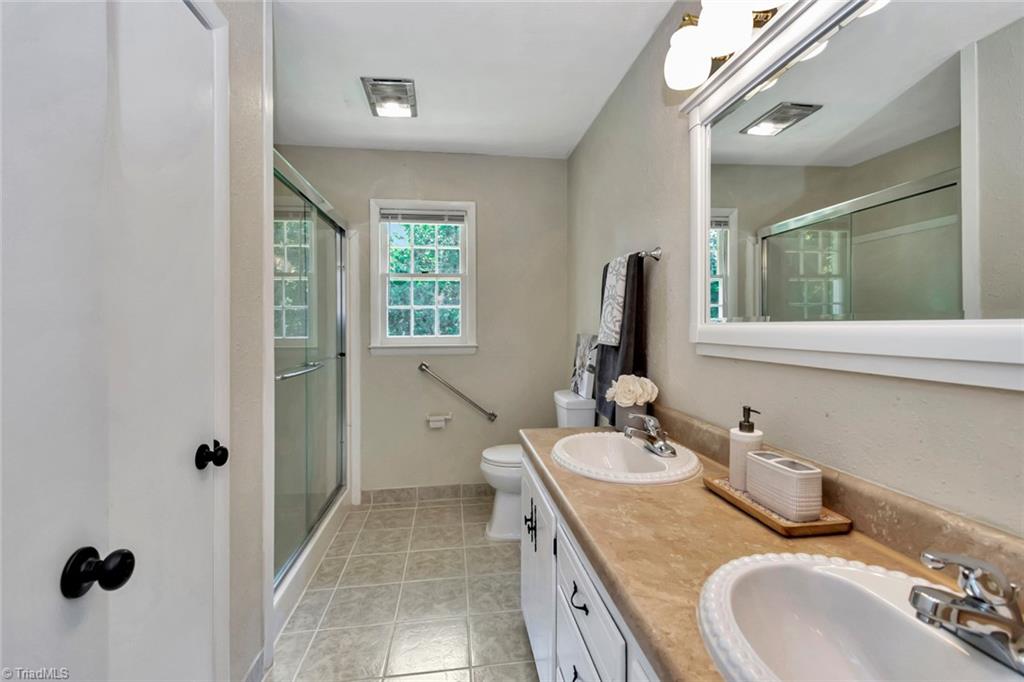 3239 Windy Ridge Road North Wilkesboro, NC 28659 - Photo 25 of 45