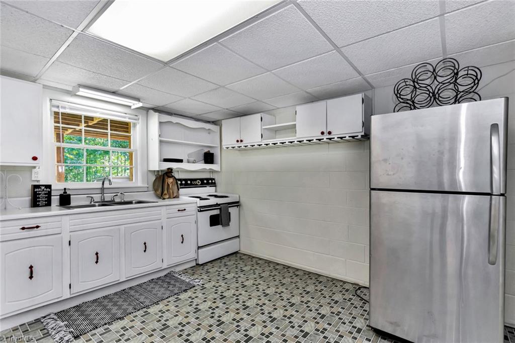 3239 Windy Ridge Road North Wilkesboro, NC 28659 - Photo 30 of 45