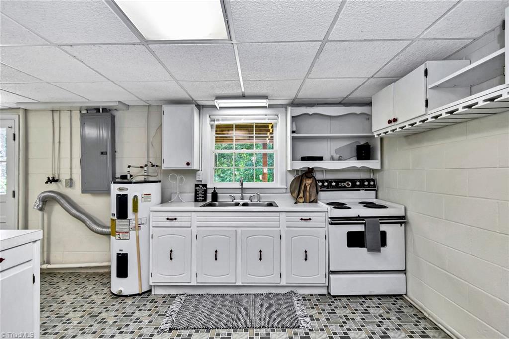 3239 Windy Ridge Road North Wilkesboro, NC 28659 - Photo 31 of 45