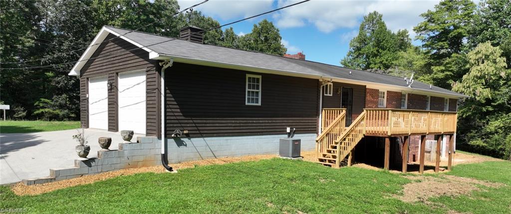 3239 Windy Ridge Road North Wilkesboro, NC 28659 - Photo 41 of 45