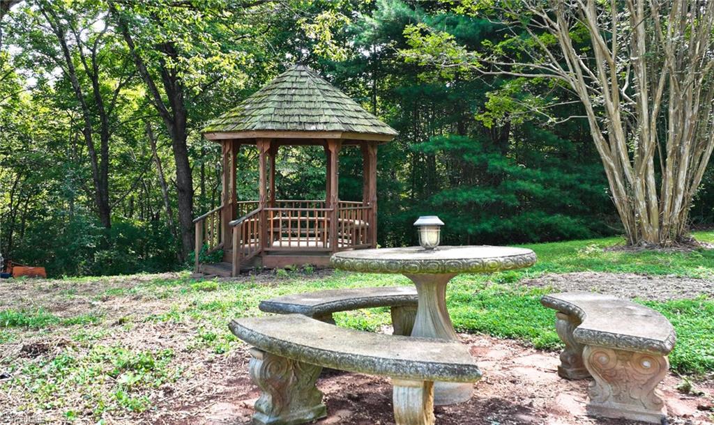 3239 Windy Ridge Road North Wilkesboro, NC 28659 - Photo 42 of 45