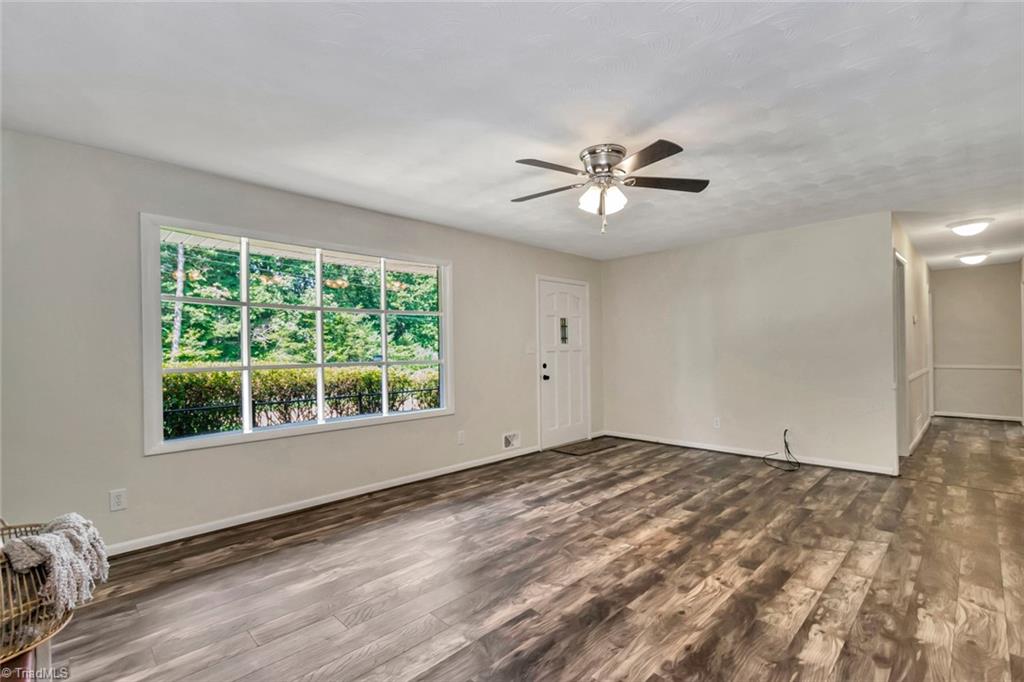 3239 Windy Ridge Road North Wilkesboro, NC 28659 - Photo 7 of 45