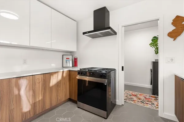 $629,000 | 527 West 106th Street, Los Angeles, CA 90044