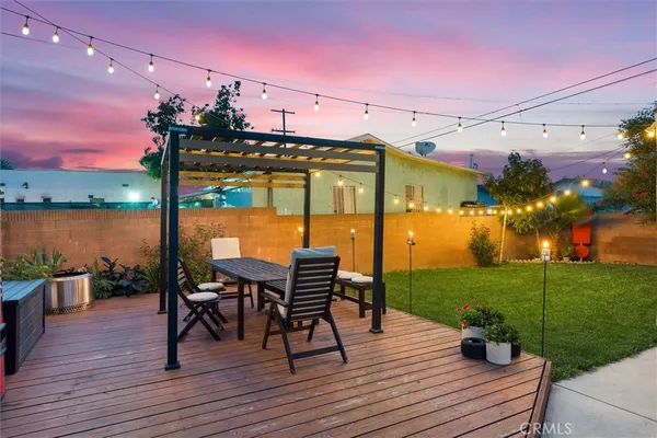 $629,000 | 527 West 106th Street, Los Angeles, CA 90044