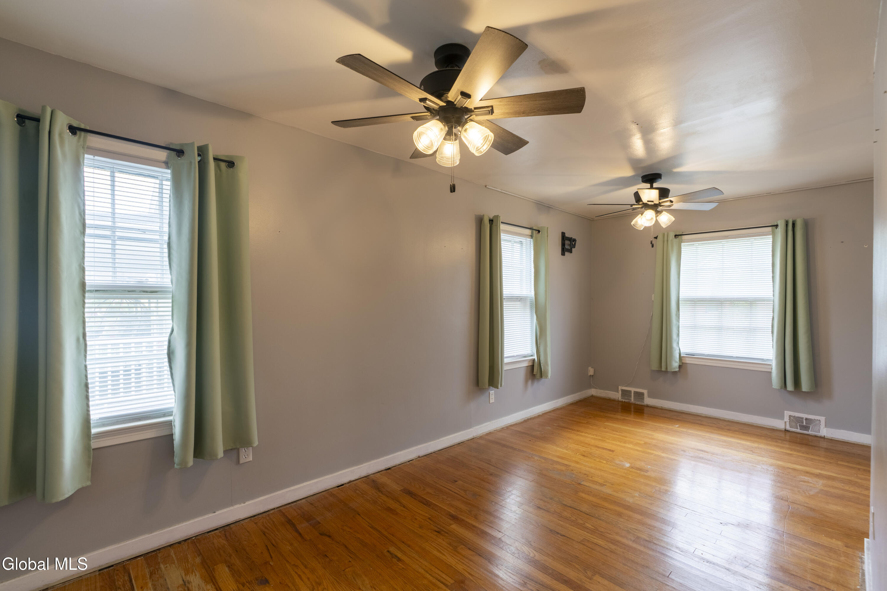 319 Princetown Road Rotterdam, NY 12306 - Photo 12 of 26 primary bedroom