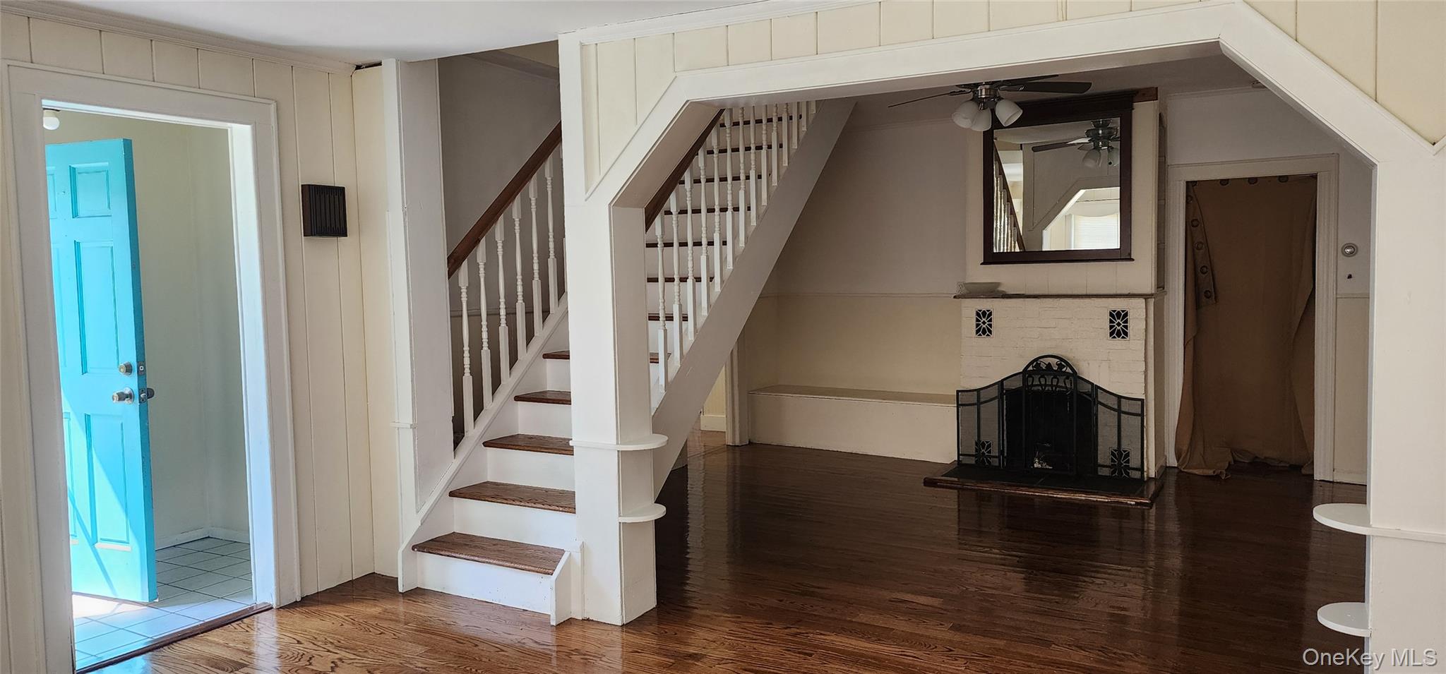 9 Babylon Road Mastic Beach, NY 11951 - Photo 3 of 16 Gallery Image 3