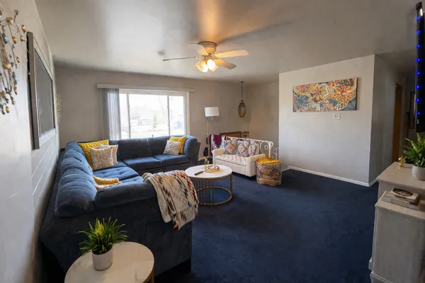 $295,000 | 3627 West 121st Place, Alsip, IL 60803